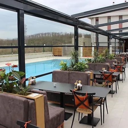 Ucar Royal Ve Konferans Salonu Hotel apartamentowy