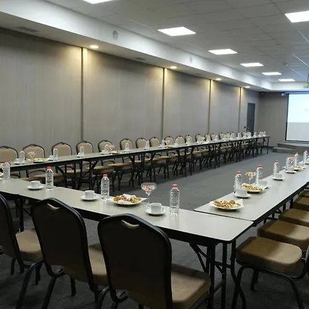 Ucar Royal Ve Konferans Salonu Aparthotel