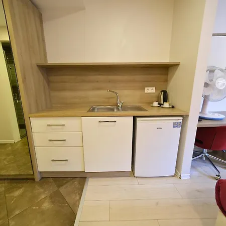 Ucar Royal Ve Konferans Salonu Hotel apartamentowy