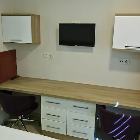 Ucar Royal Ve Konferans Salonu 2*