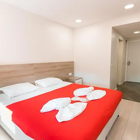 Ucar Royal Ve Konferans Salonu 3* Ağva