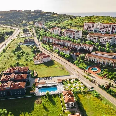 Ucar Royal Ve Konferans Salonu Апарт-отель