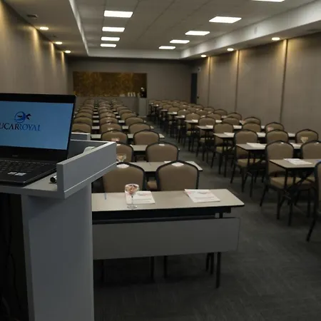 Ucar Royal Ve Konferans Salonu 2*