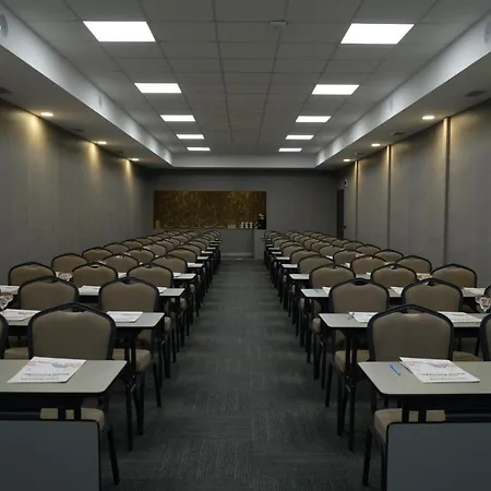 Ucar Royal Ve Konferans Salonu Aparthotel 2*