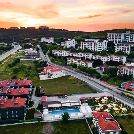 Ucar Royal Ve Konferans Salonu アパートホテル Ağva